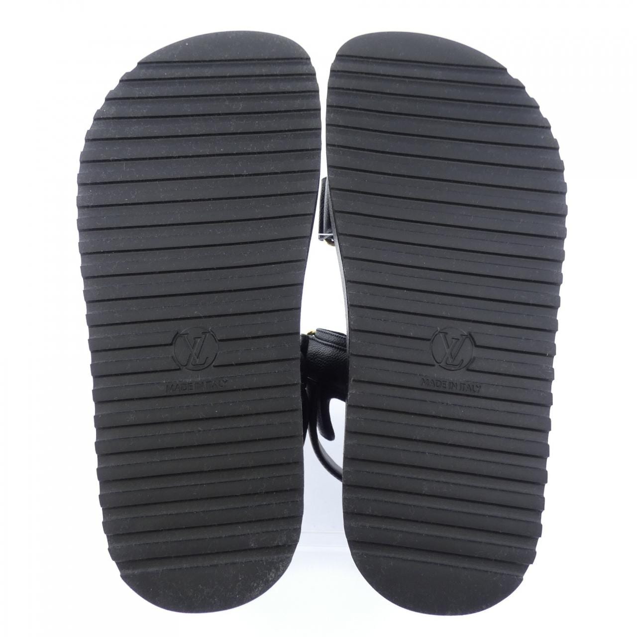 ルイヴィトン LOUIS VUITTON LVツイスト LVサンセットライン サンダル