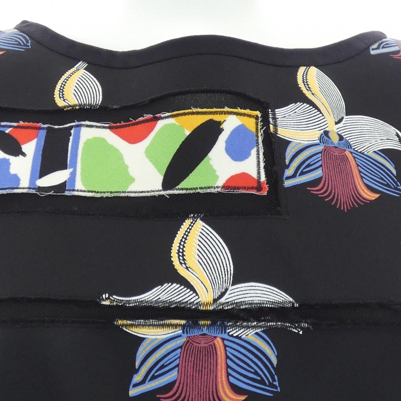 フェンディ FENDI FD8745 2ZD ワンピース