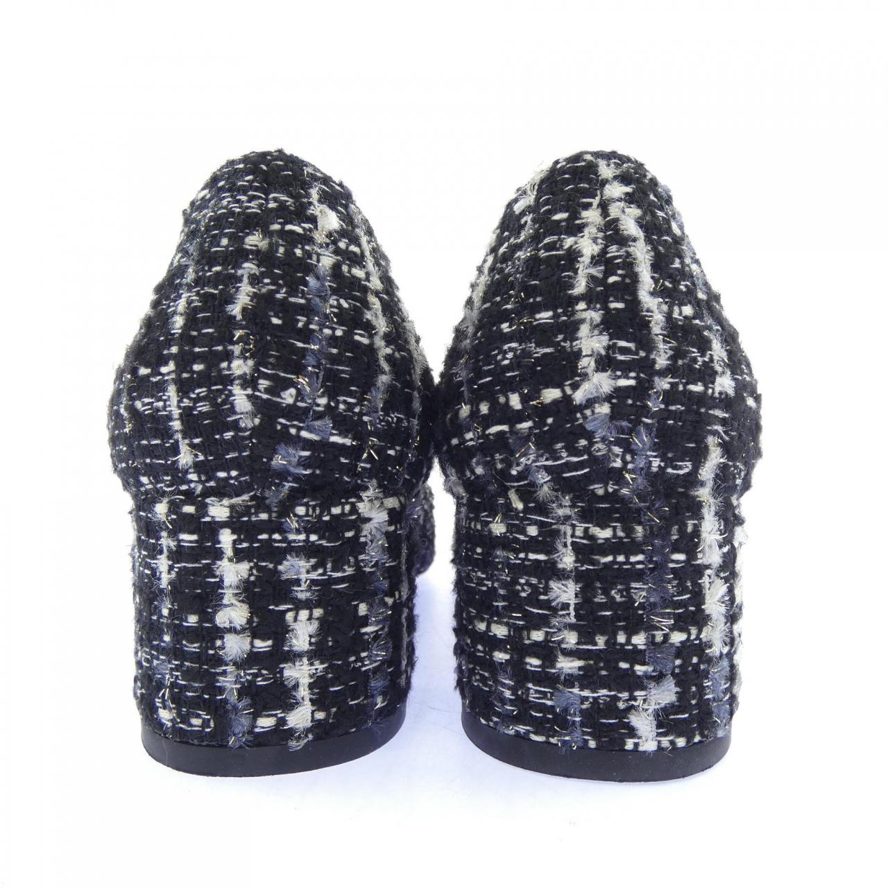 ジャンヴィトロッシ GIANVITO ROSSI パンプス