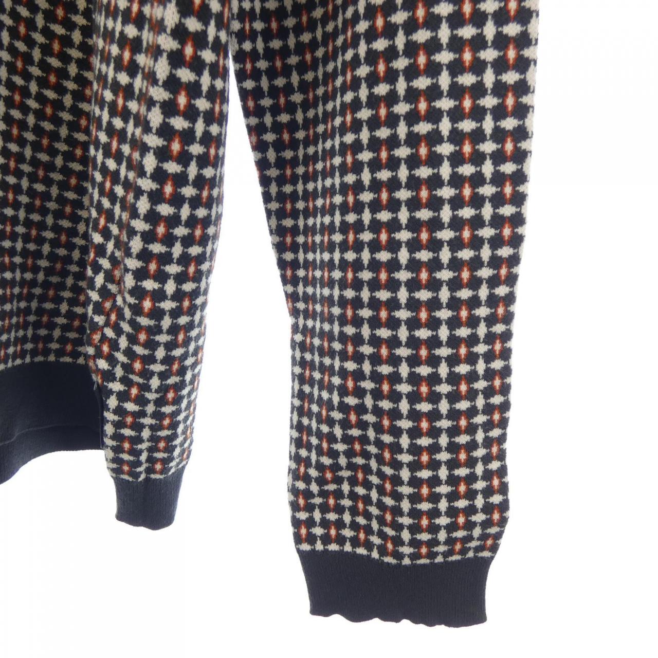 エンポリオアルマーニ EMPORIO ARMANI ニット