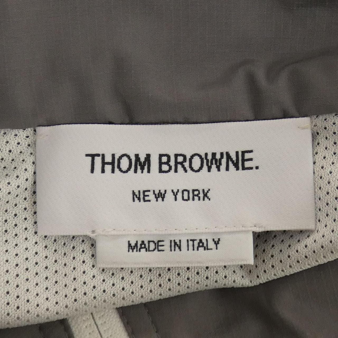 トムブラウン THOM BROWNE MJT512A-08031-035 ジャケット