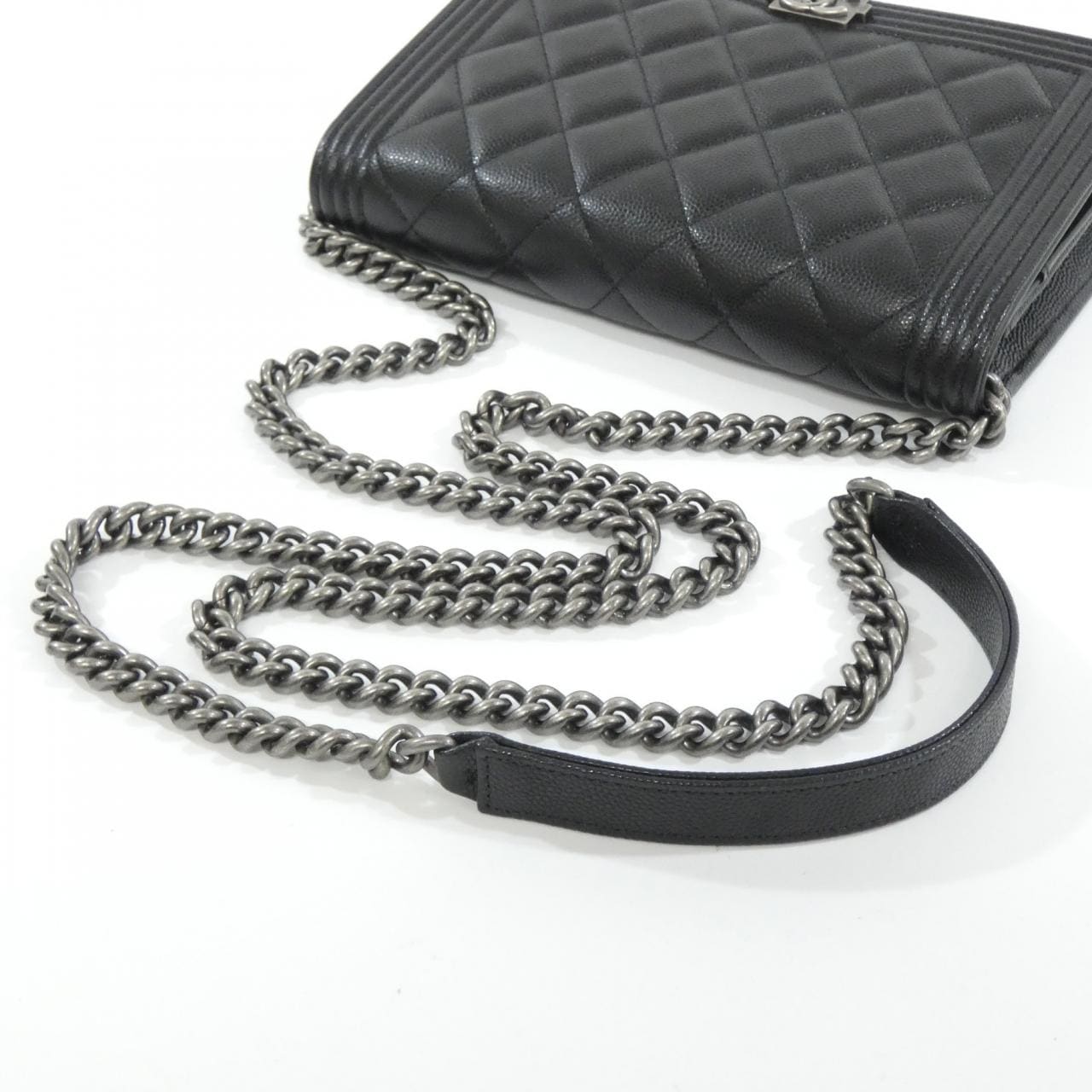 シャネル ボーイシャネル ライン AP1117 チェーンウォレット