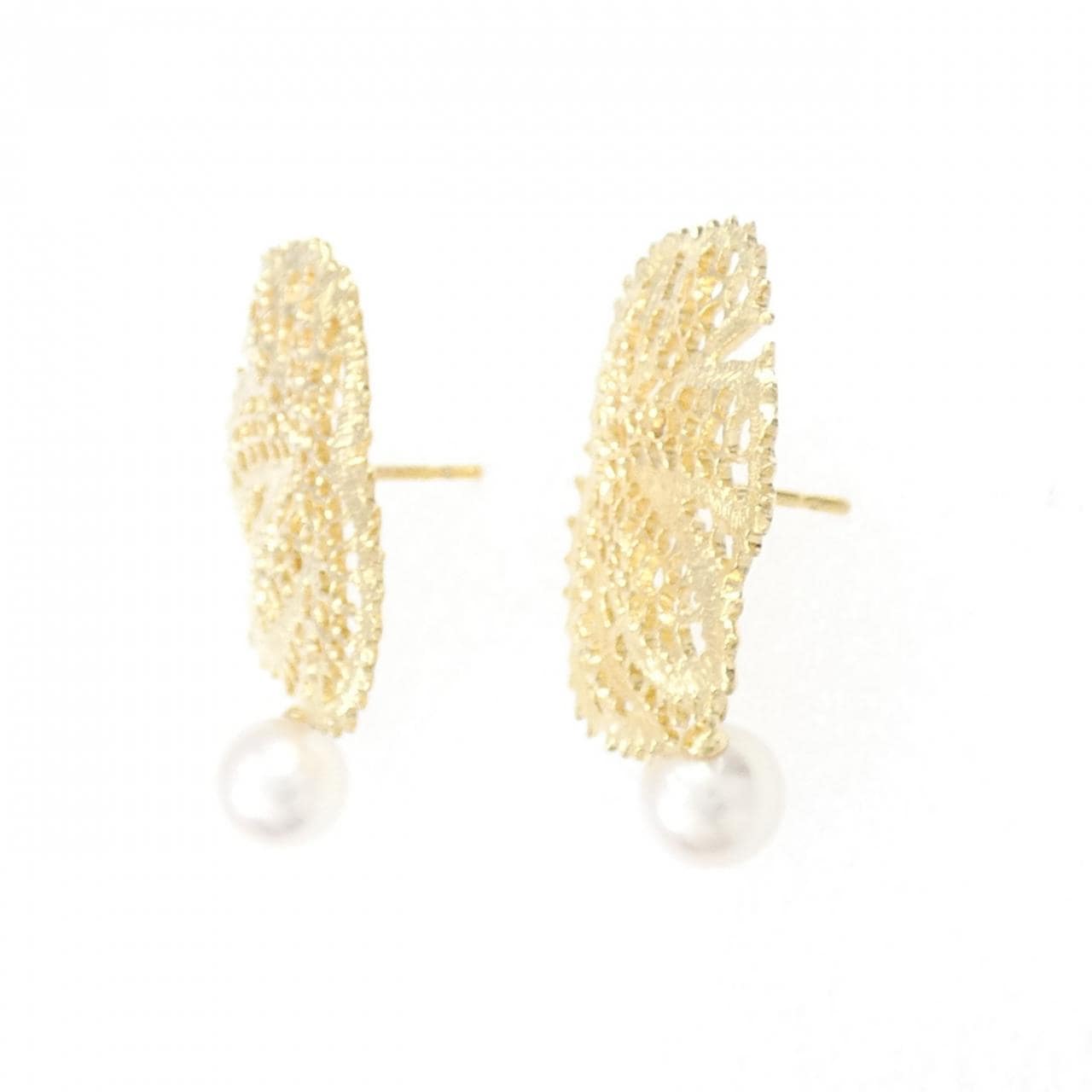 Tasaki Akoya pearl earrings 6.6mm