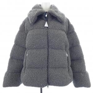 モンクレール MONCLER ダウンジャケット