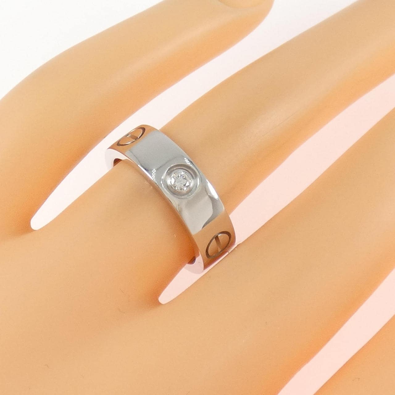 カルティエ ラブ ハーフダイヤ リング