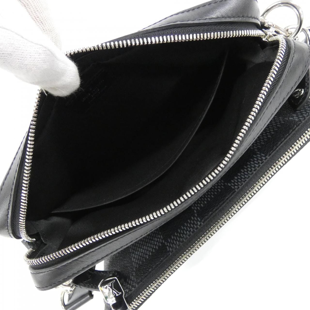 ルイヴィトン ダミエ グラフィット 3D トリオ メッセンジャー N50017 ショルダーバッグ