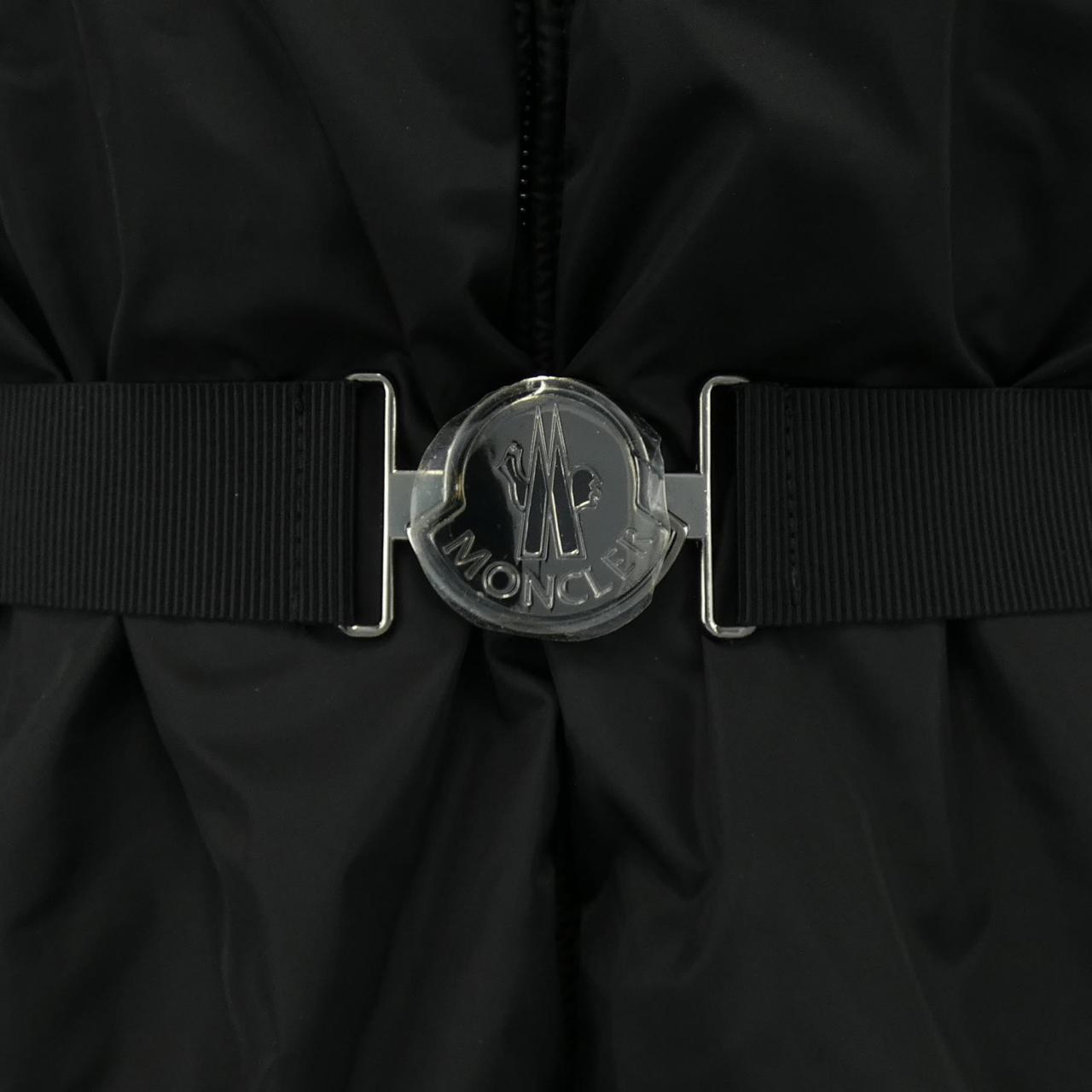 MONCLER蒙克勒羽绒服