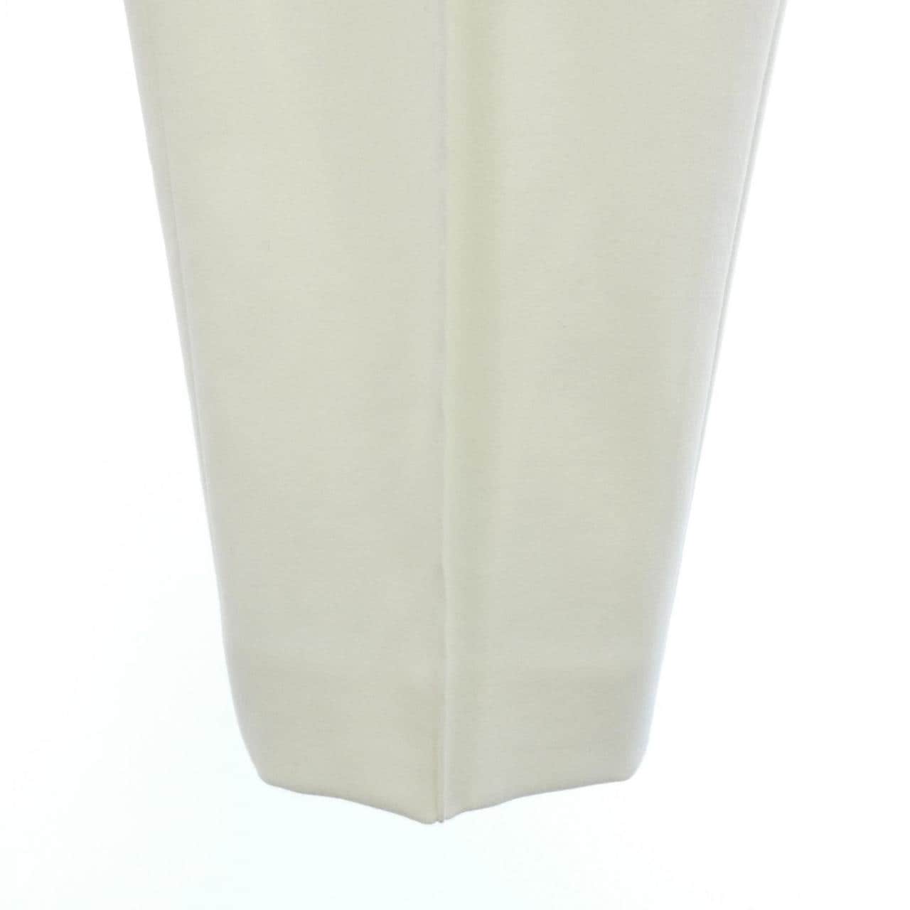 ロロピアーナ Loro Piana FAM2004 パンツ