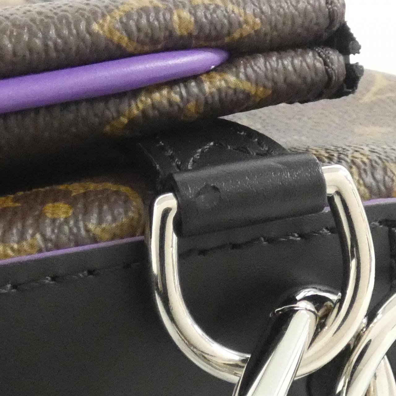 ルイヴィトン モノグラム マカサー(LVカラーマニア) トリオ メッセンジャー M46266 ショルダーバッグ