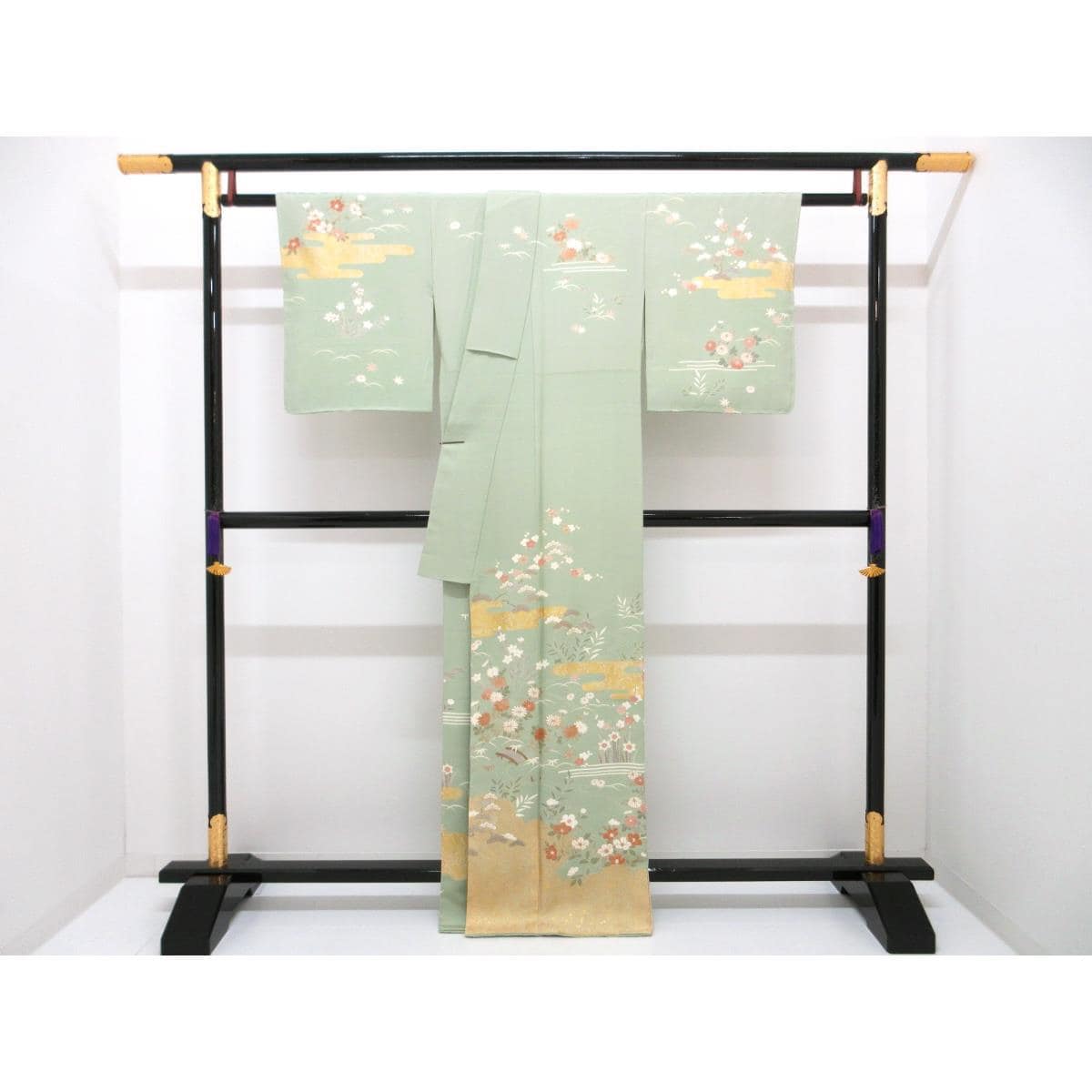【未使用品】訪問着　友禅金彩加工　刺繍入り