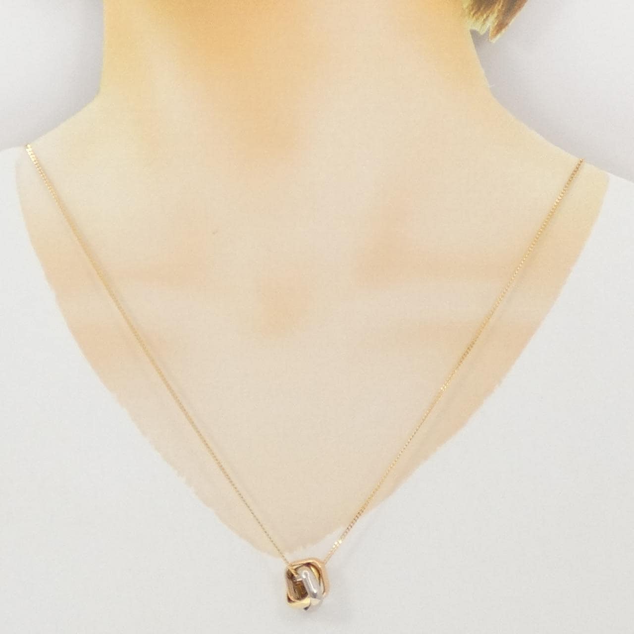 Cartier Trinity necklace