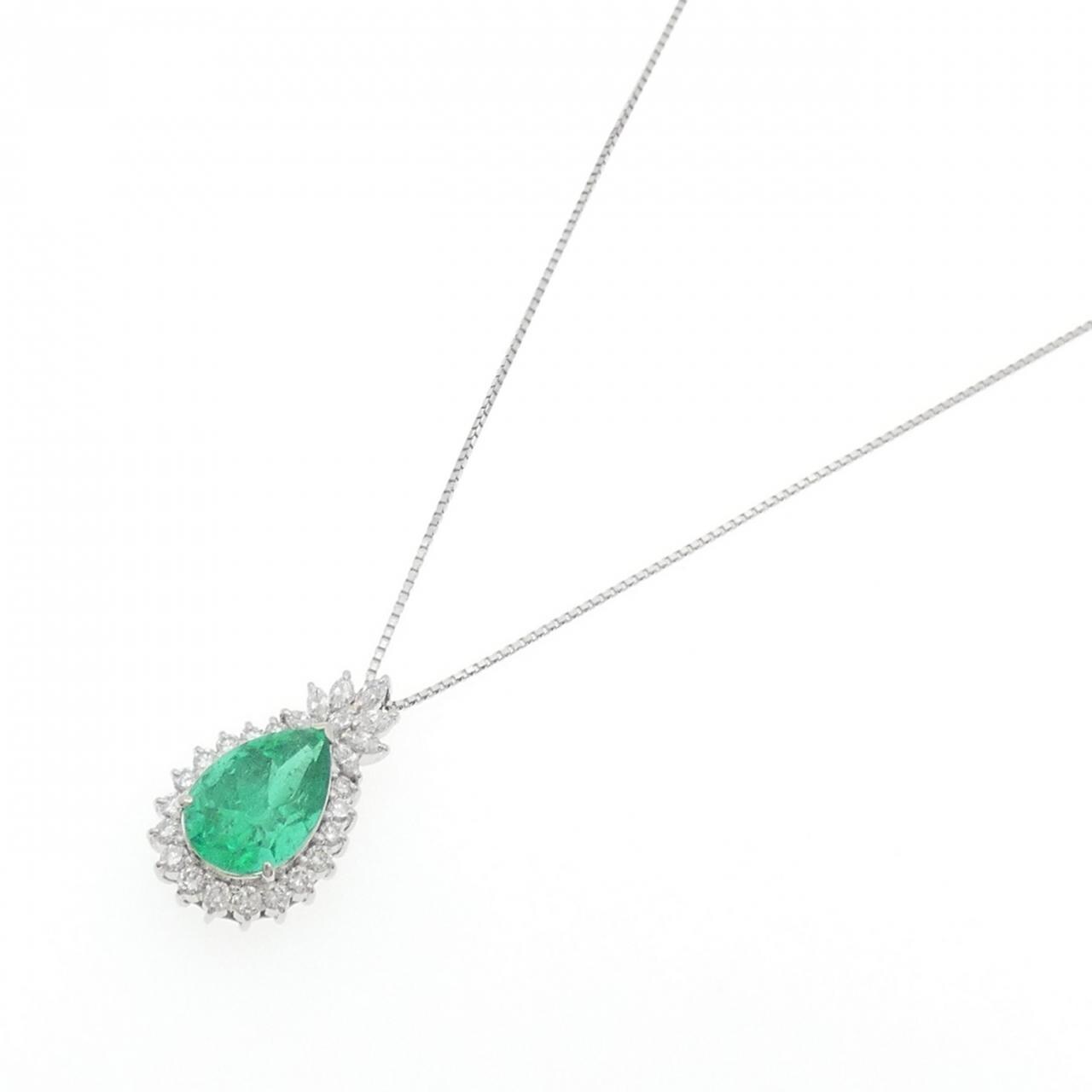PT900/PT850 エメラルド ネックレス 7.31CT