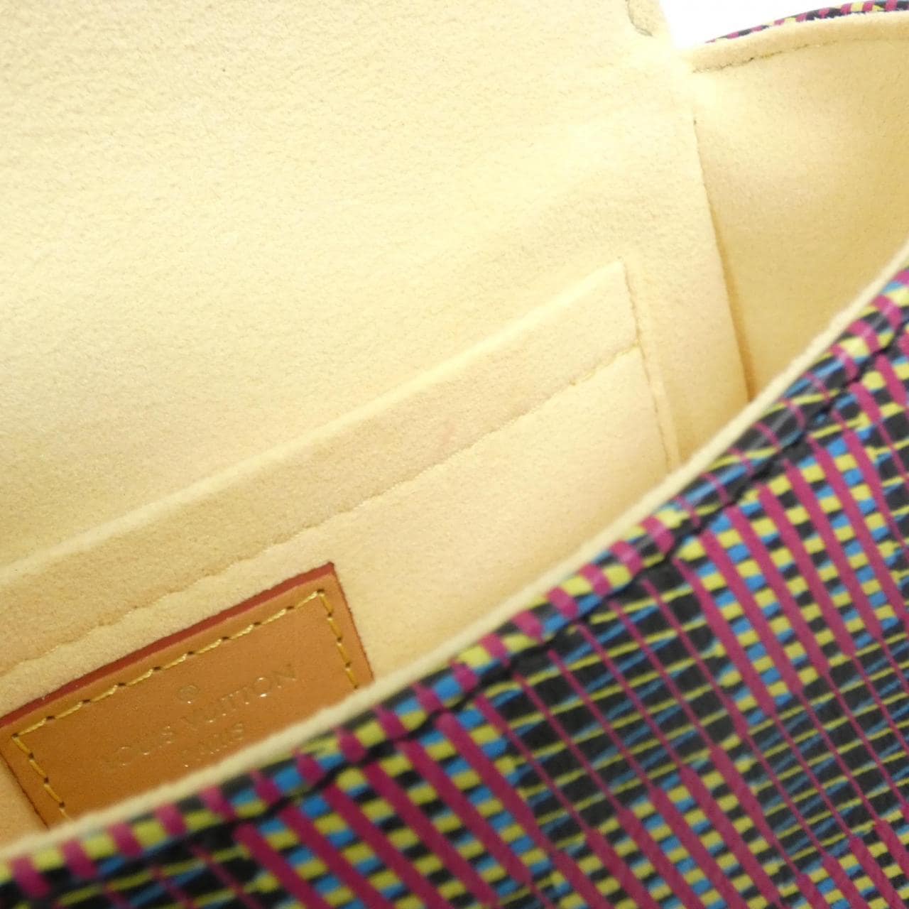 ルイヴィトン モノグラム LVポップ タンブラン M55460 ショルダーバッグ