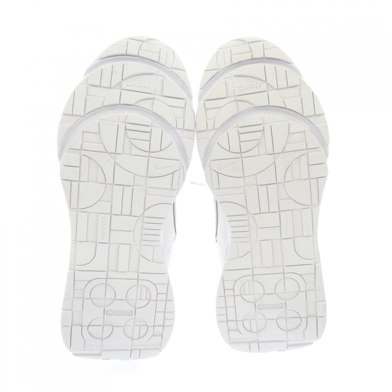 ナイキ NIKE DV5695 100 スニーカー