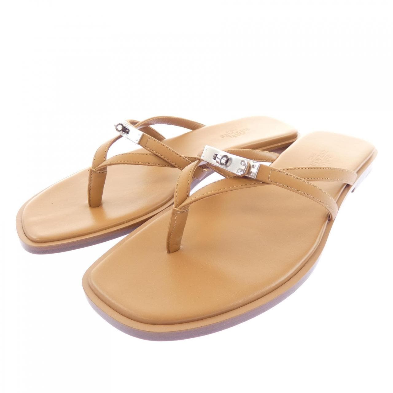 エルメス HERMES ミス　ケリーバックル 261038Z サンダル