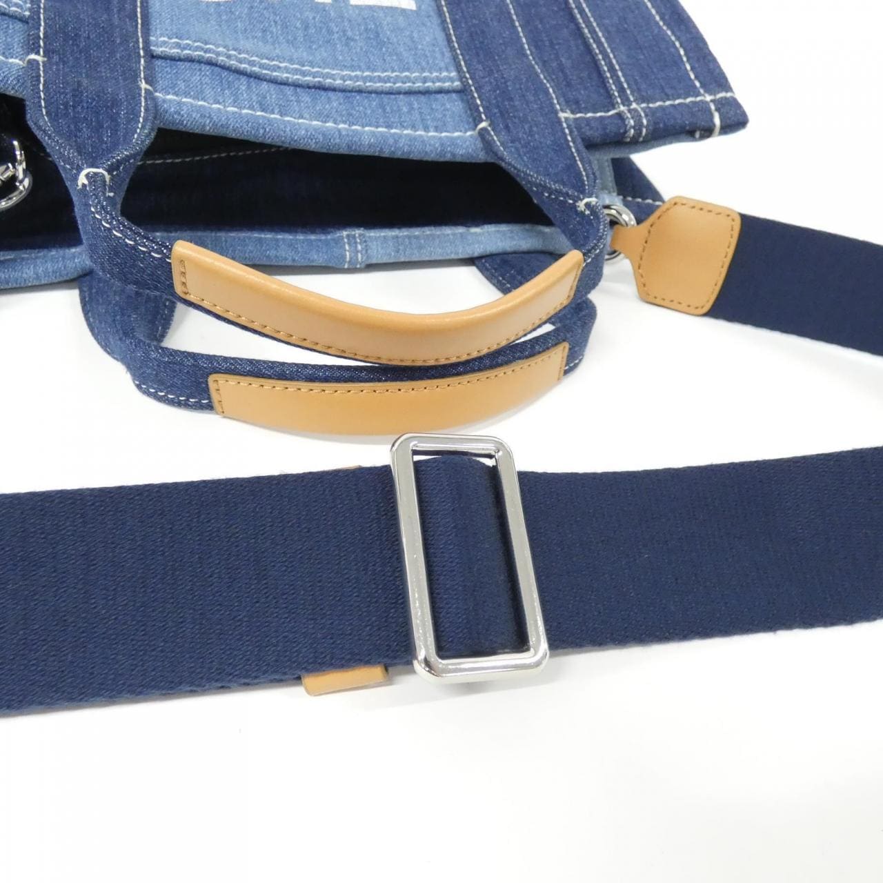 【新品】マークジェイコブス THE DENIM MEDIUM TOTE BAG H017M06FA21 バッグ