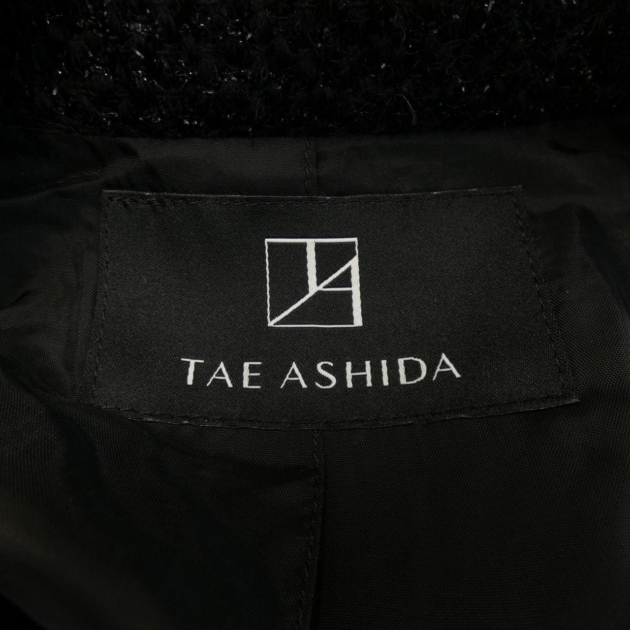 タエアシダ TAE ASHIDA ジャケット