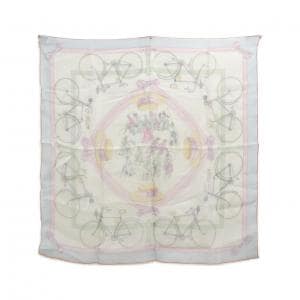 エルメス カレ スカーフ