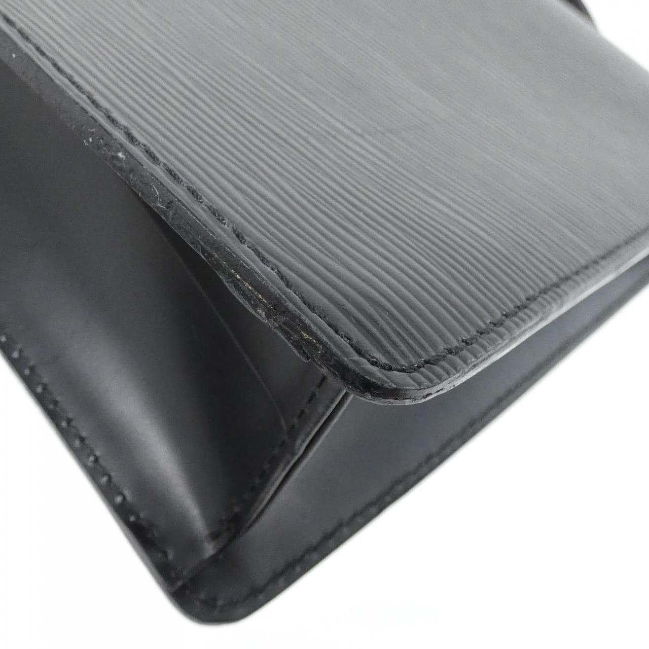 LOUIS VUITTON Epi Monceau 28 厘米 M52792 包