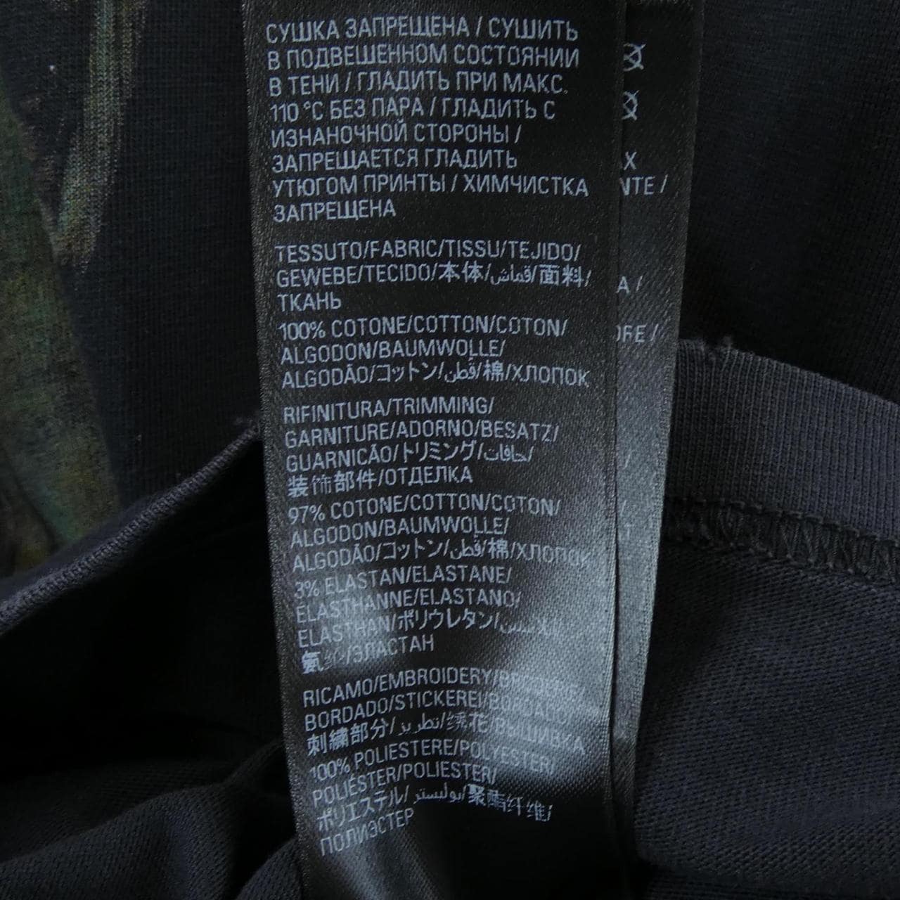 バレンシアガ BALENCIAGA 739037 TQVR9 Tシャツ