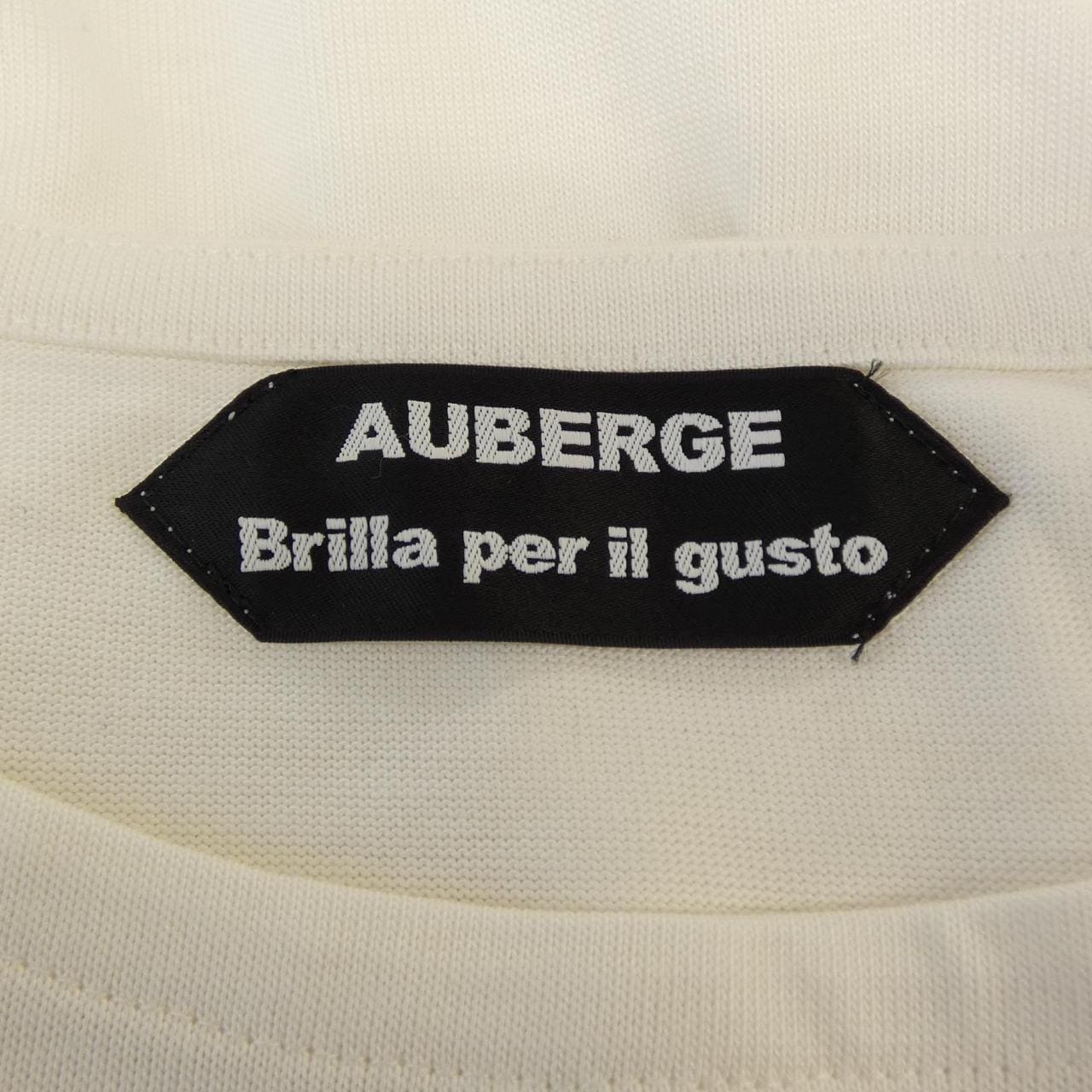 オーベルジュ AUBERGE Tシャツ