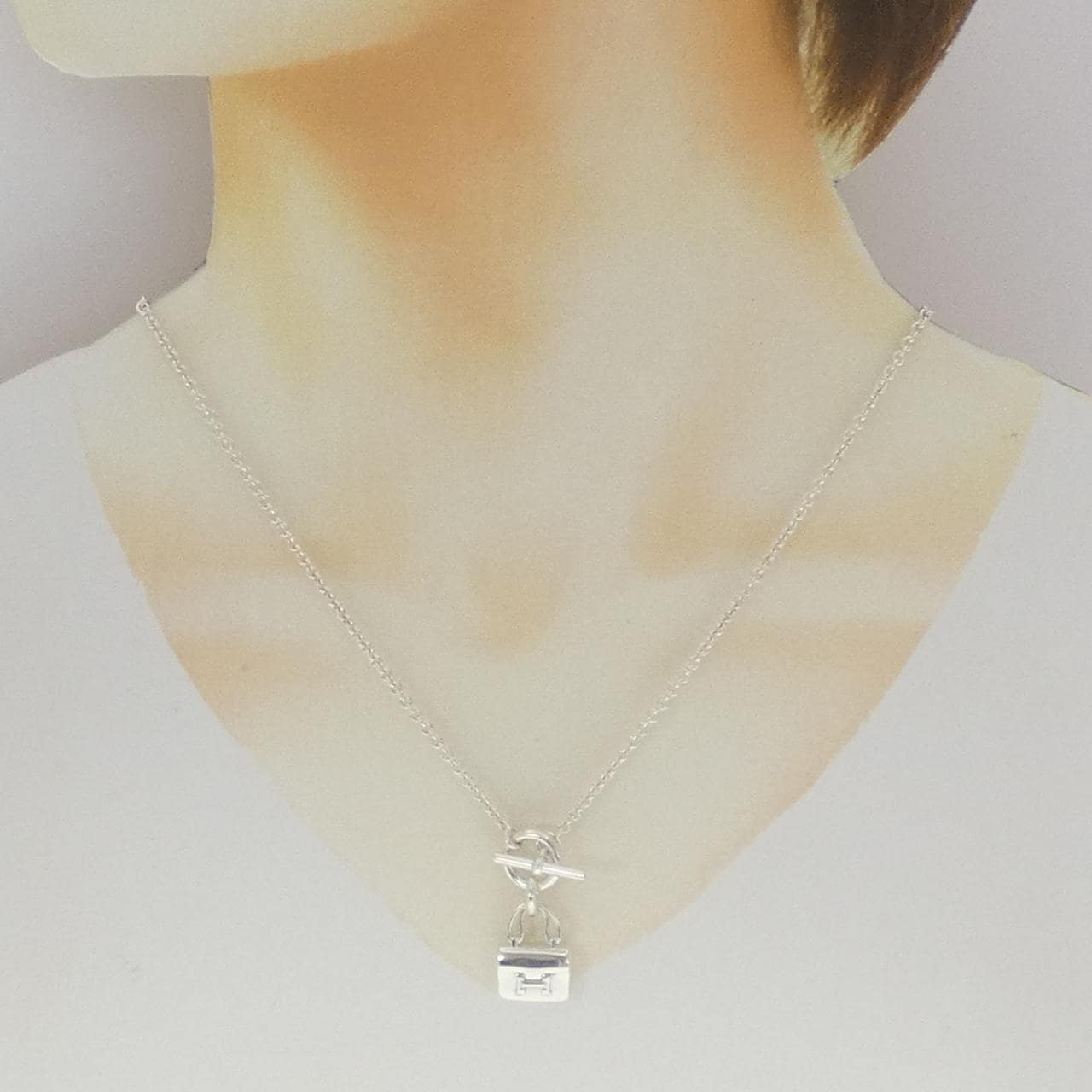 エルメス アミュレット コンスタンス ネックレス
