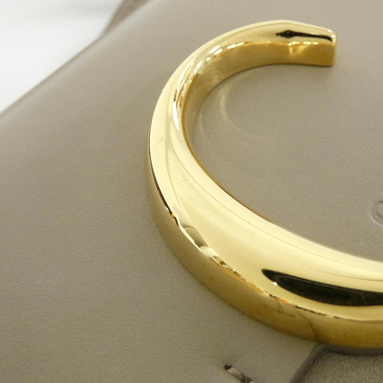 クロエ クロエ シー CHC19SS191 A37 ショルダーバッグ