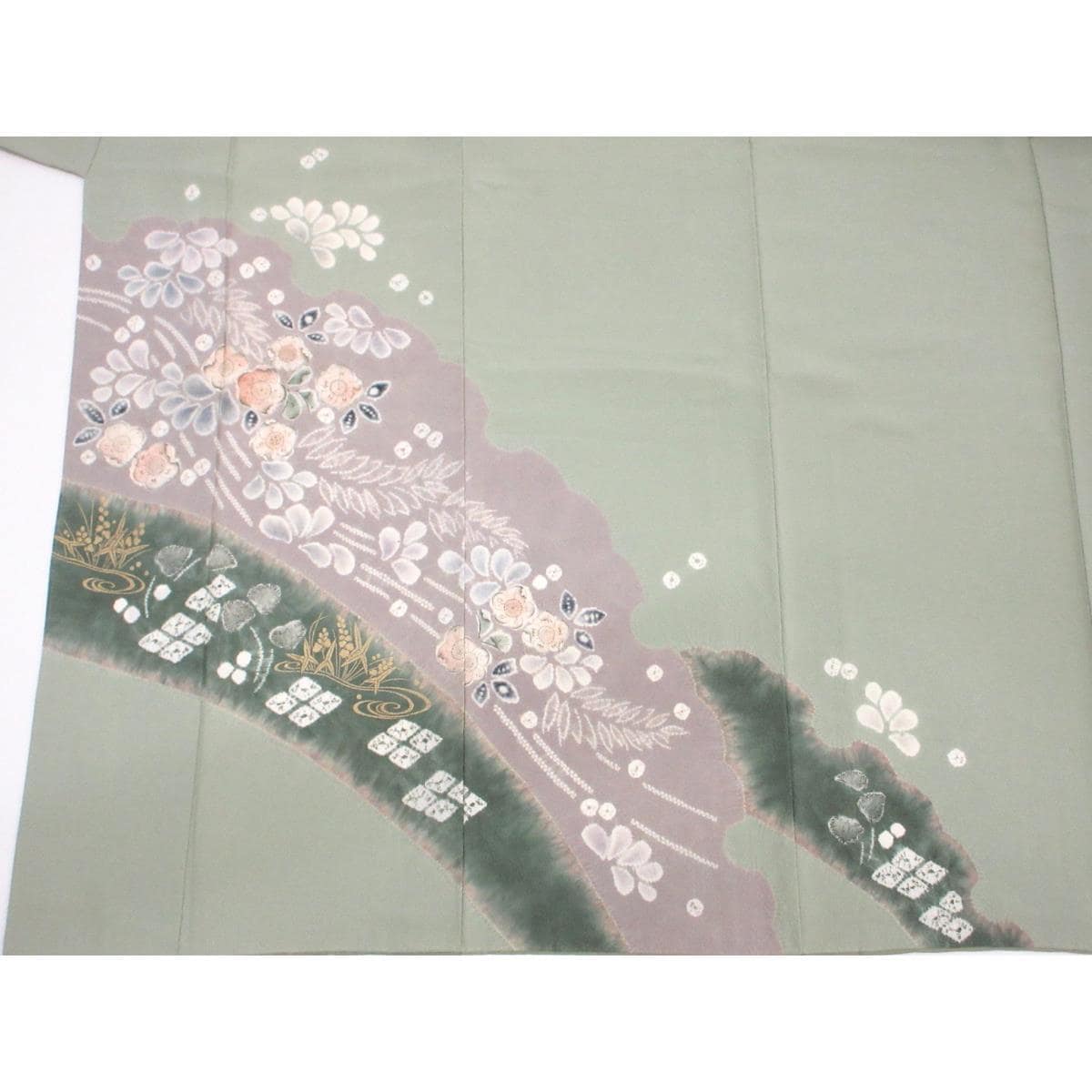 訪問着　金彩入り絞り加工