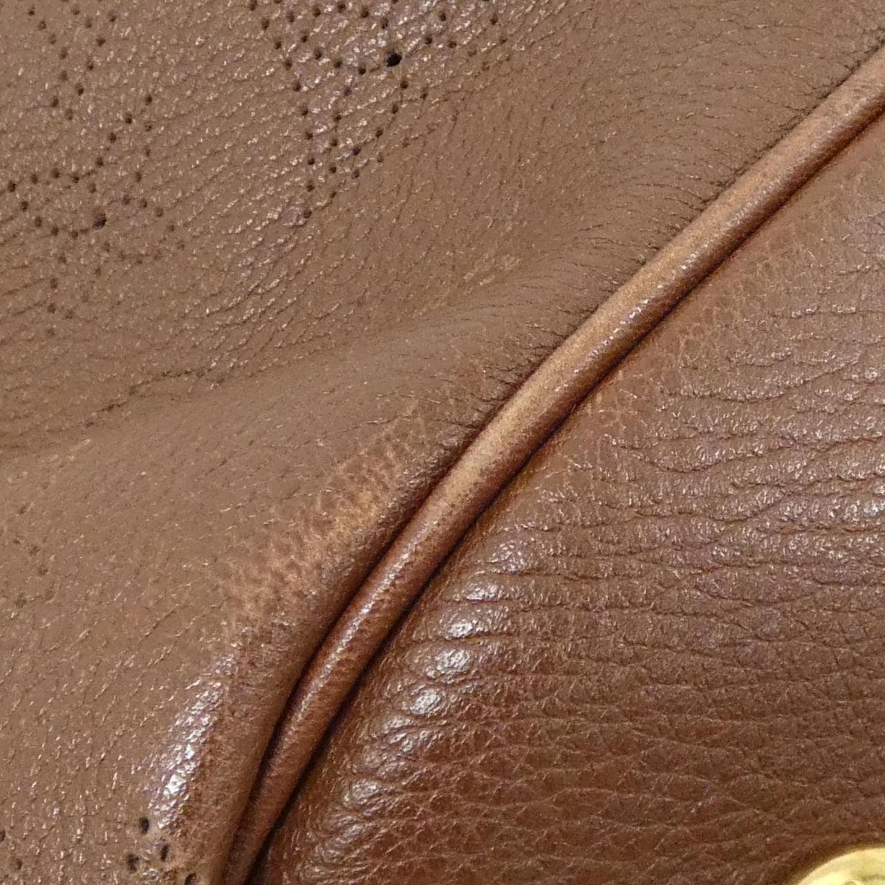 ルイヴィトン マヒナ L M95999 ショルダーバッグ