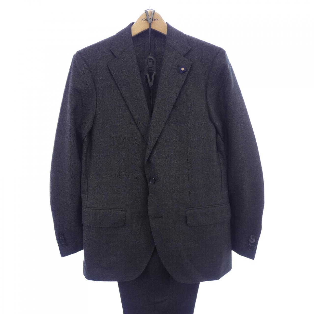 ラルディーニ LARDINI スーツ