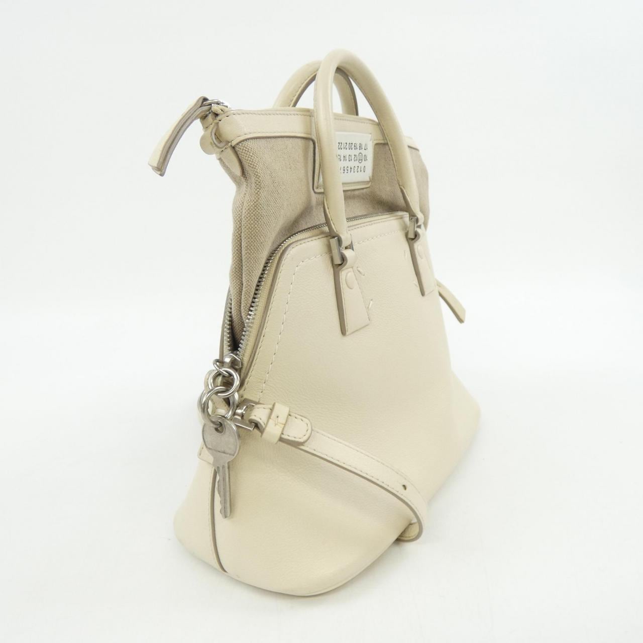 メゾンマルジェラ Maison Margiela 5AC S56WD0039 BAG