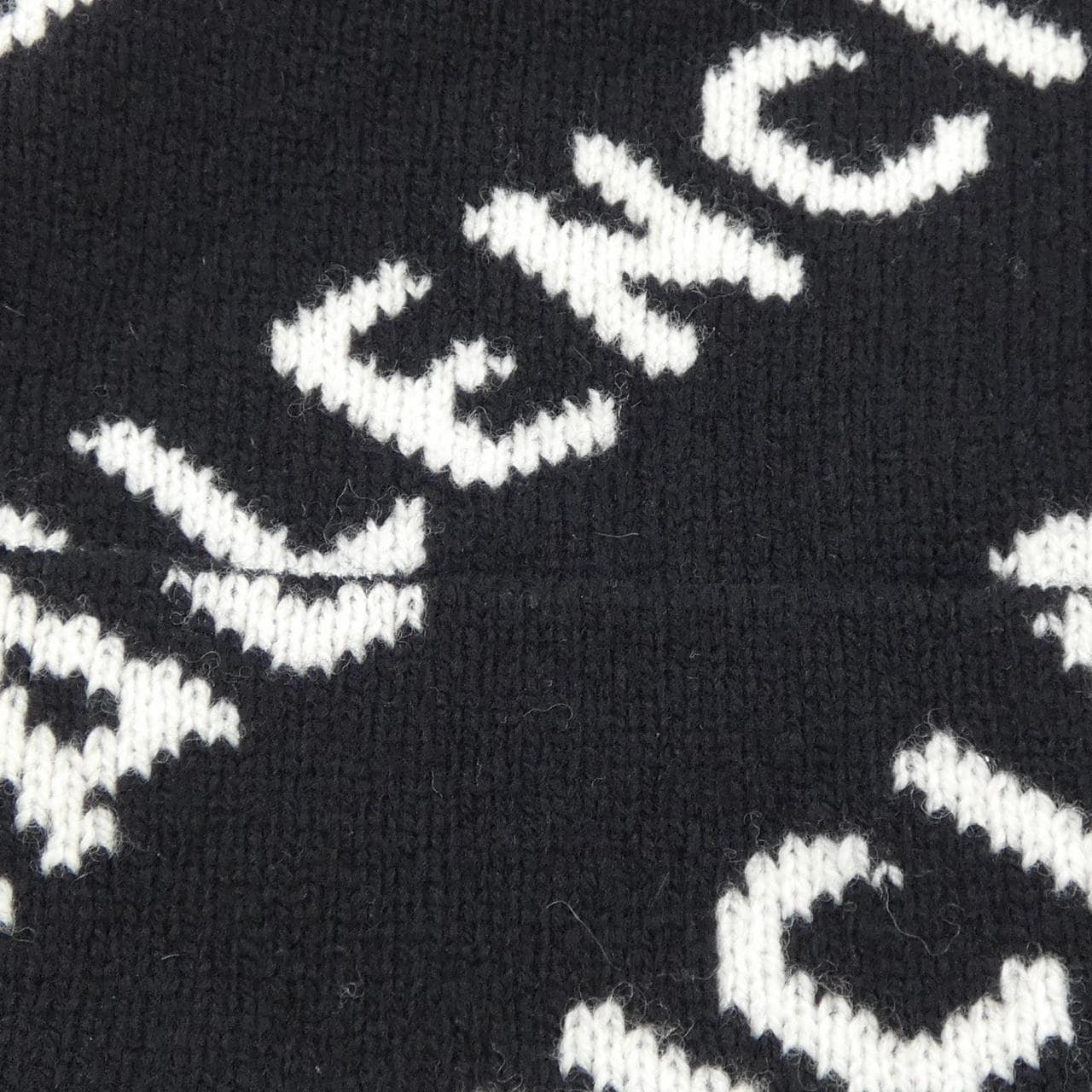 BALENCIAGA 633717 T1567 knit cap