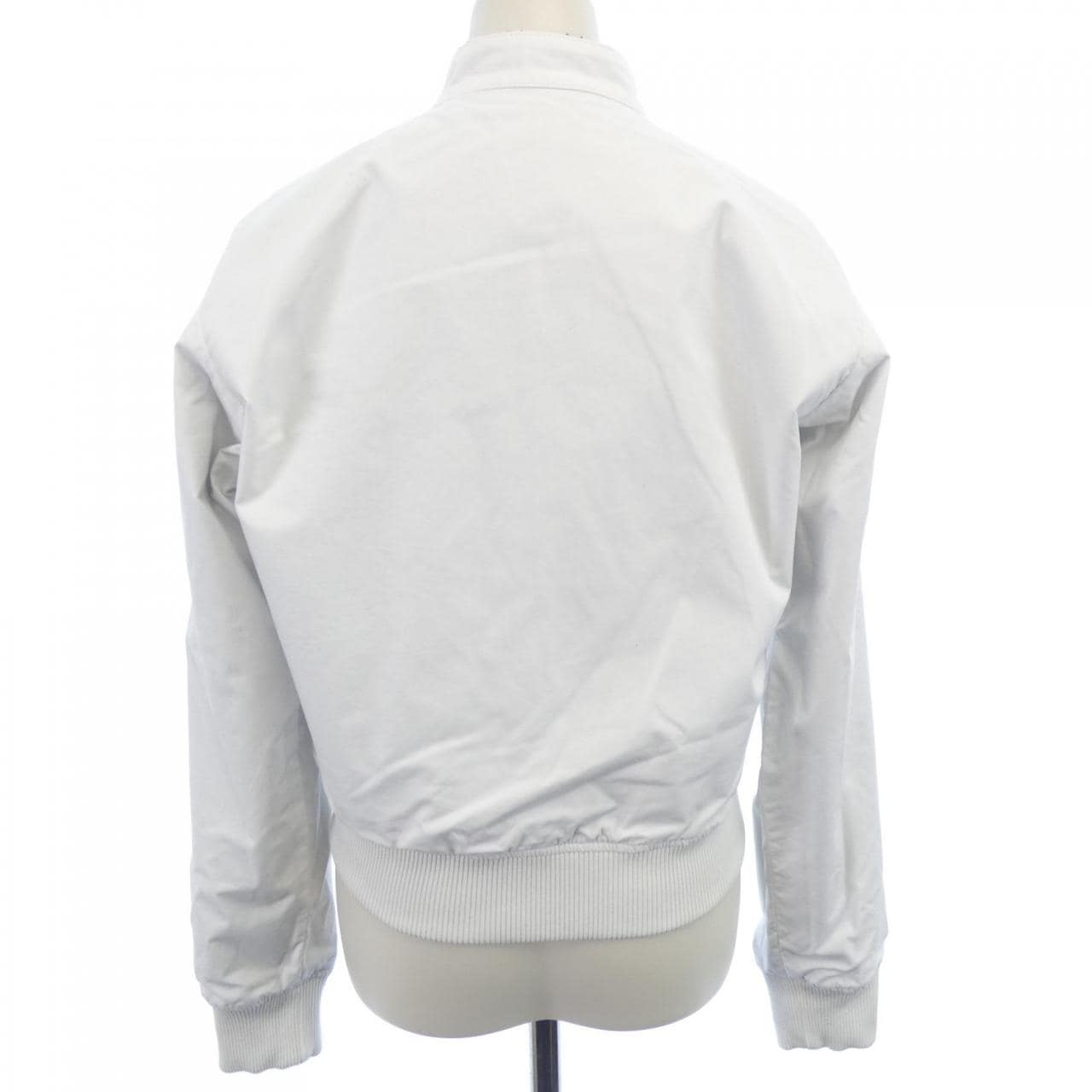 ルイヴィトン LOUIS VUITTON リバーシブルモノグラムレリーフ FNJA19AQV ブルゾン