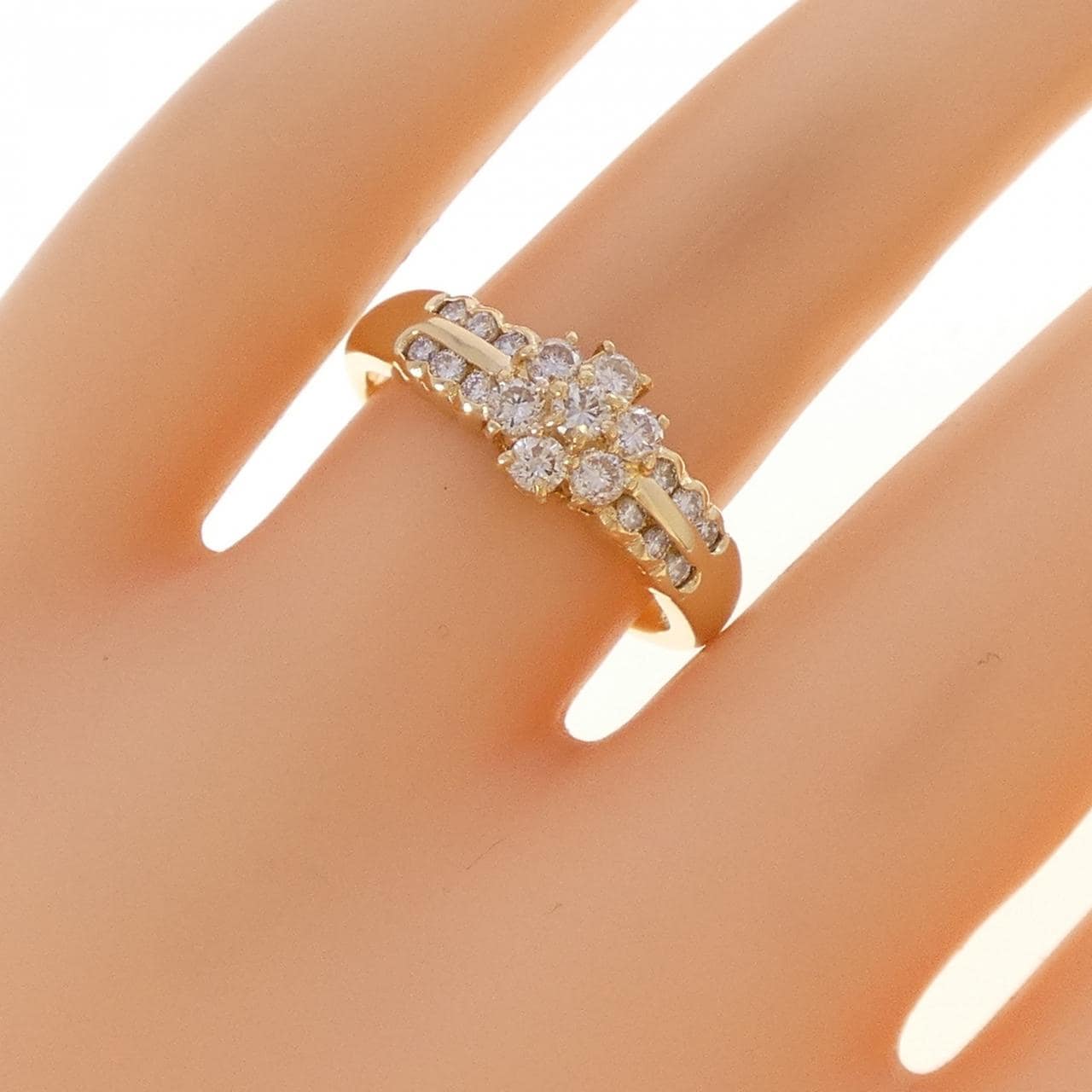K18YG フラワー ダイヤモンド リング 0.55CT
