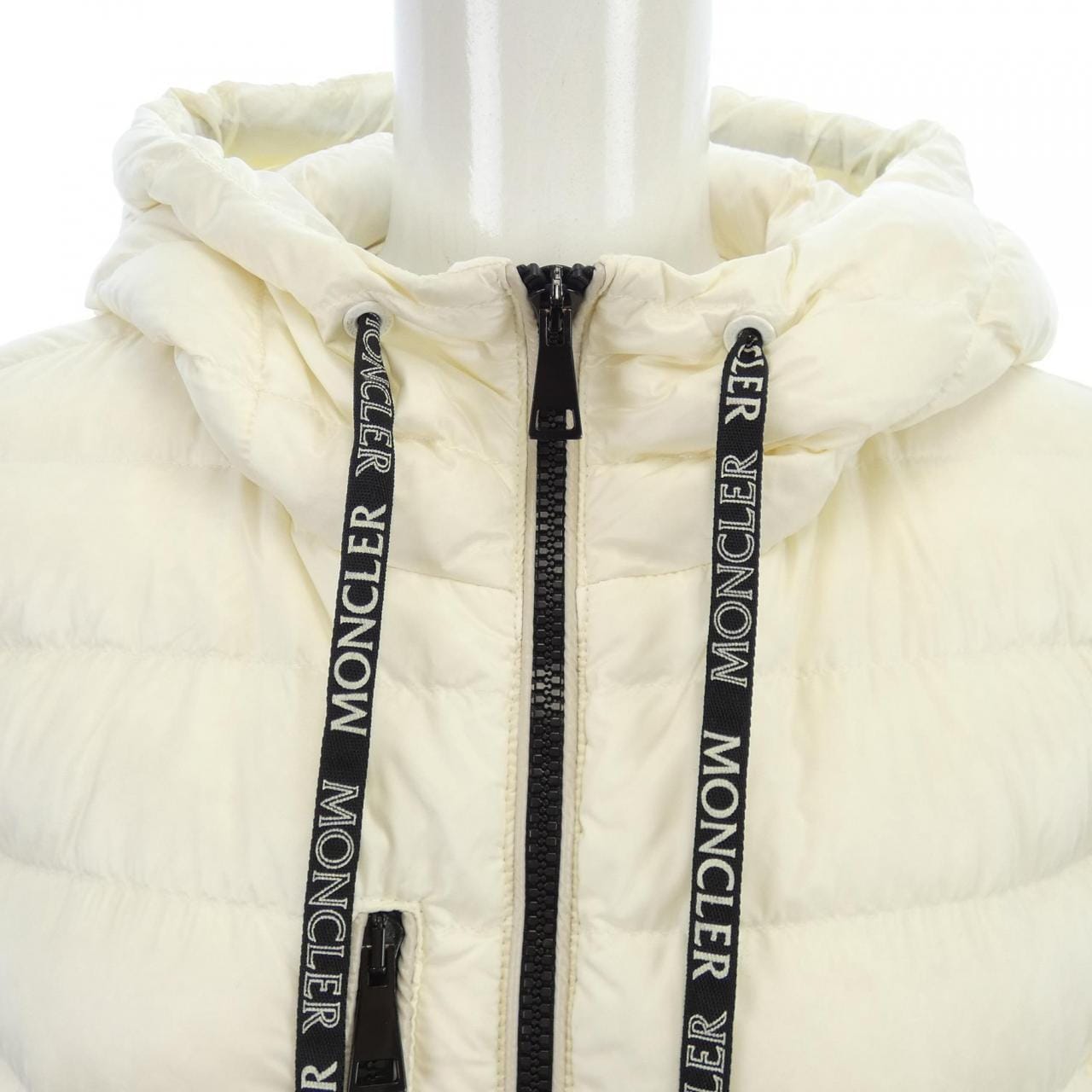 モンクレール MONCLER ダウンコート