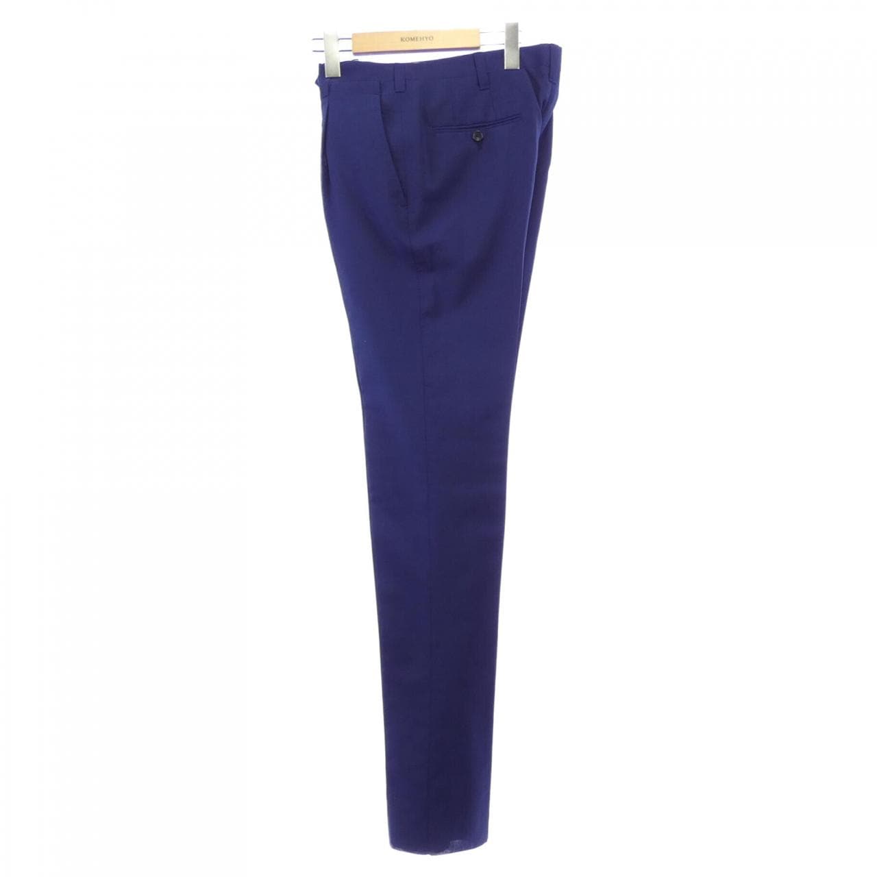 ダルクォーレ DAL CUORE スーツ