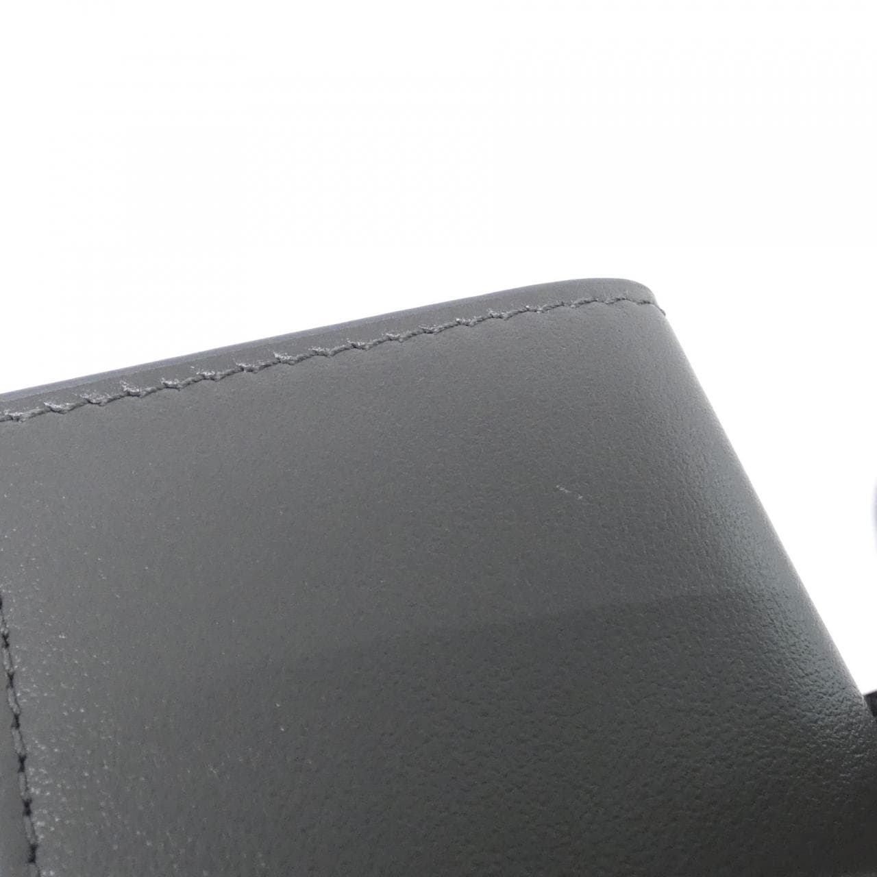 セリーヌ 10H263BRU 財布