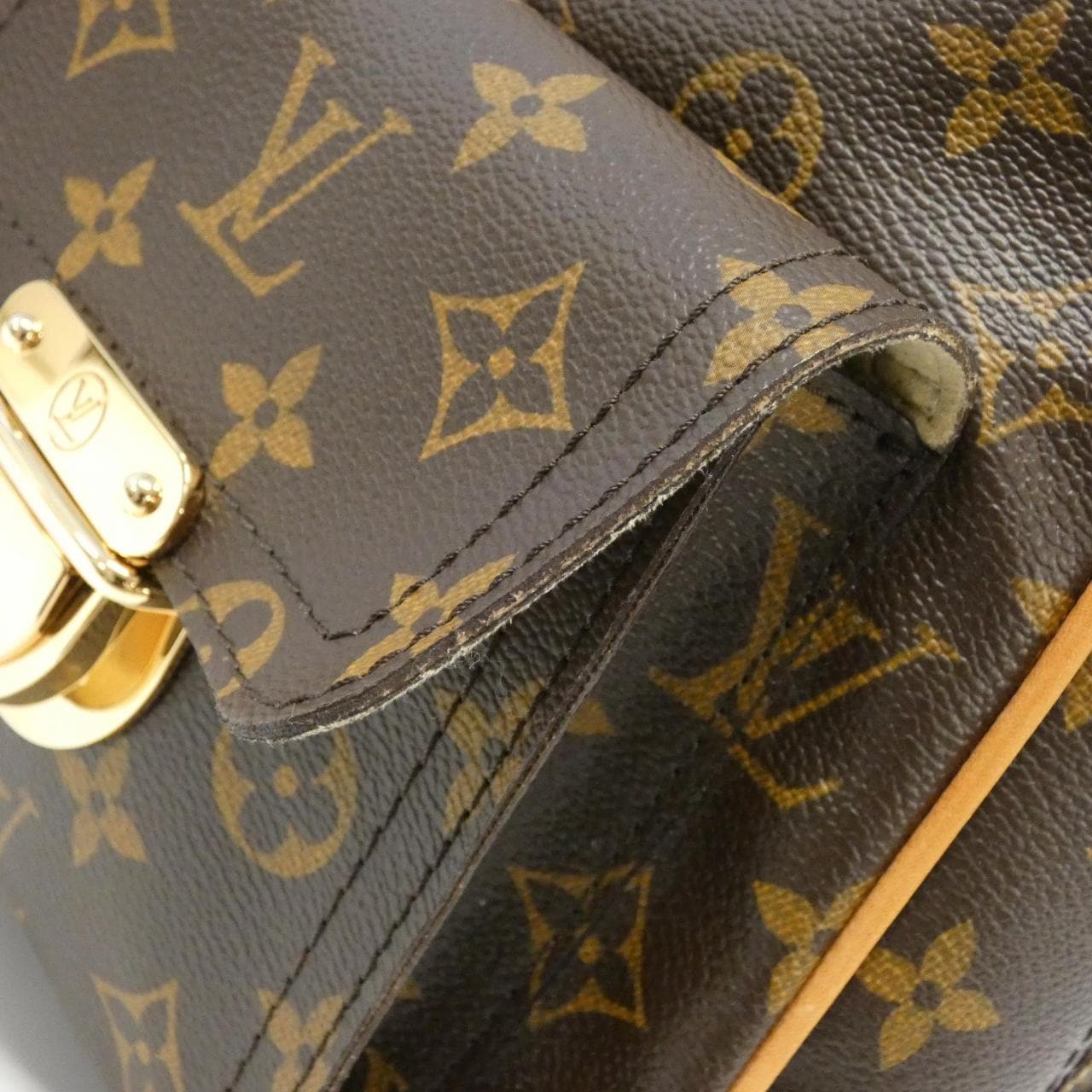 LOUIS VUITTON Monogram Manhattan GM M40025 包