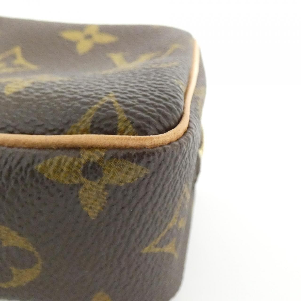 ルイヴィトン モノグラム ワピティ M58030 ポーチ