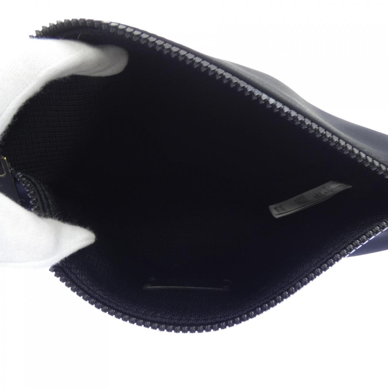モンクレール MONCLER PRYSM BAG