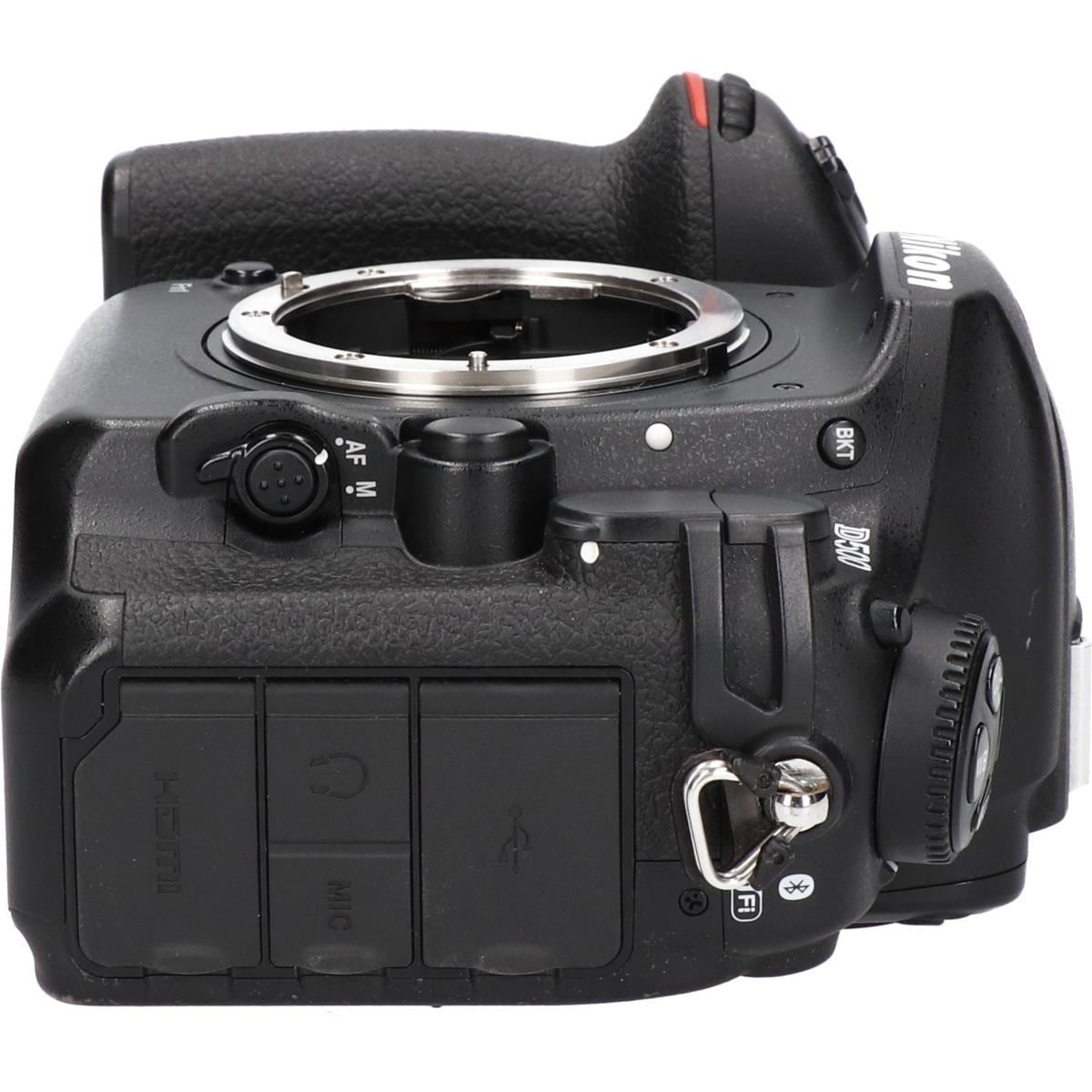 NIKON D500