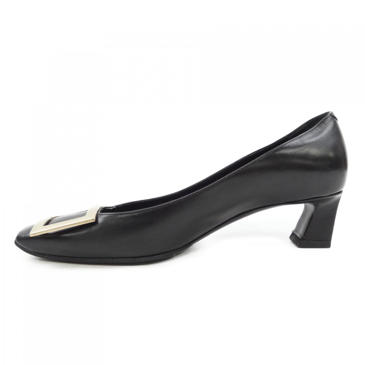 ロジェヴィヴィエ ROGER VIVIER パンプス