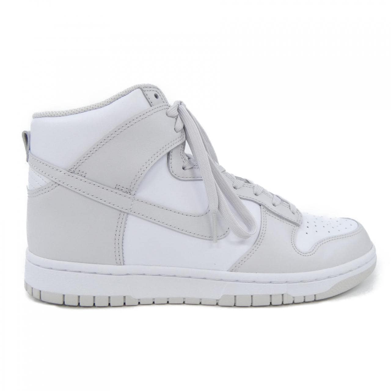 ナイキ NIKE DD1399-100 スニーカー