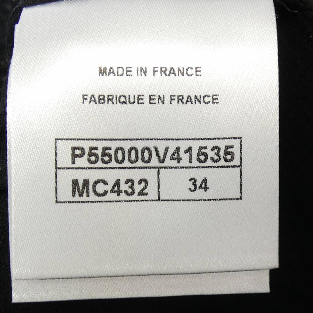 CHANEL P55000V41535 Jacket