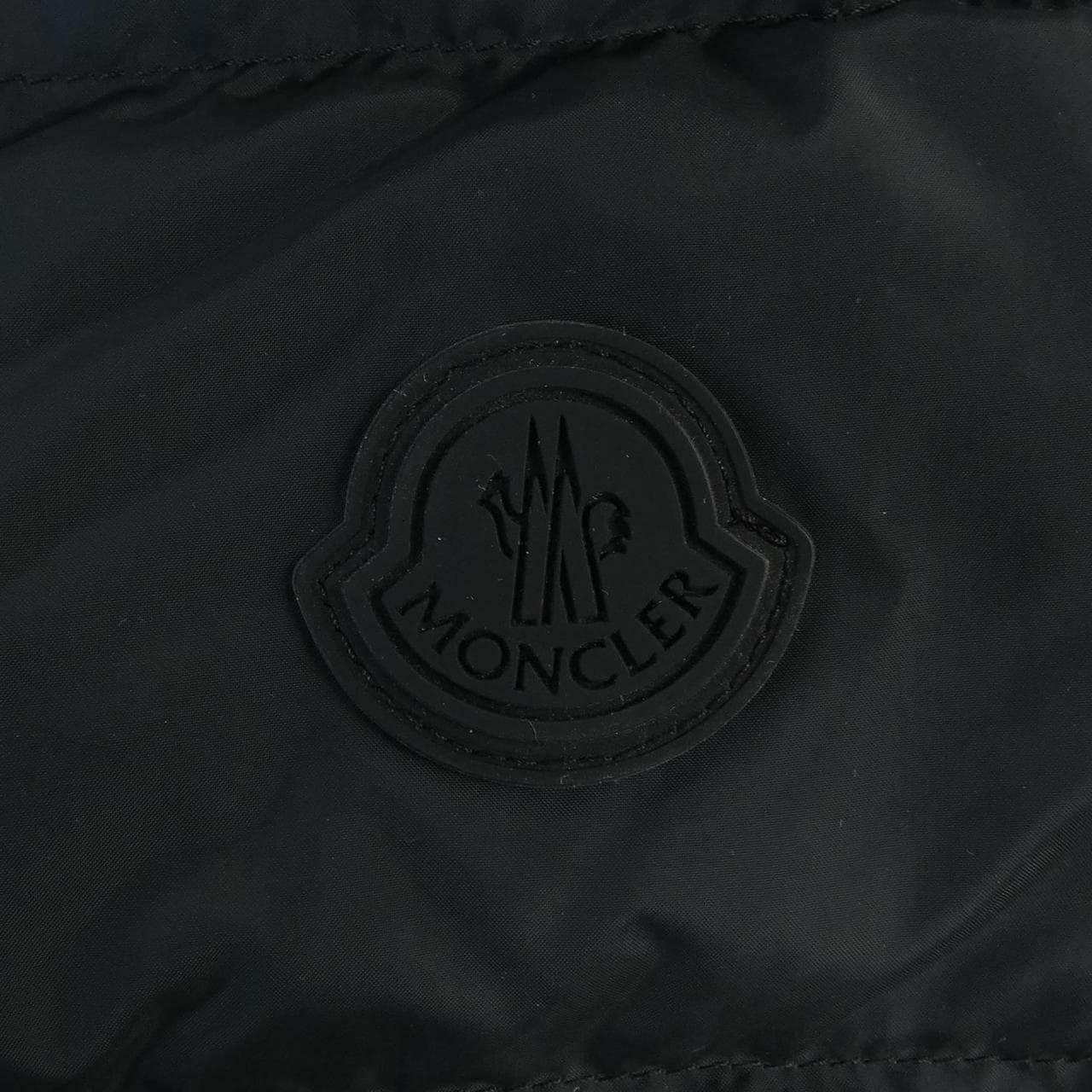 モンクレール MONCLER JELUZ ダウンジャケット
