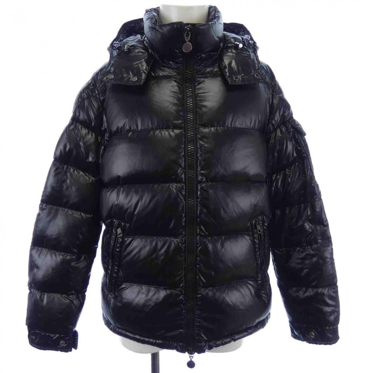 モンクレール MONCLER ダウンジャケット