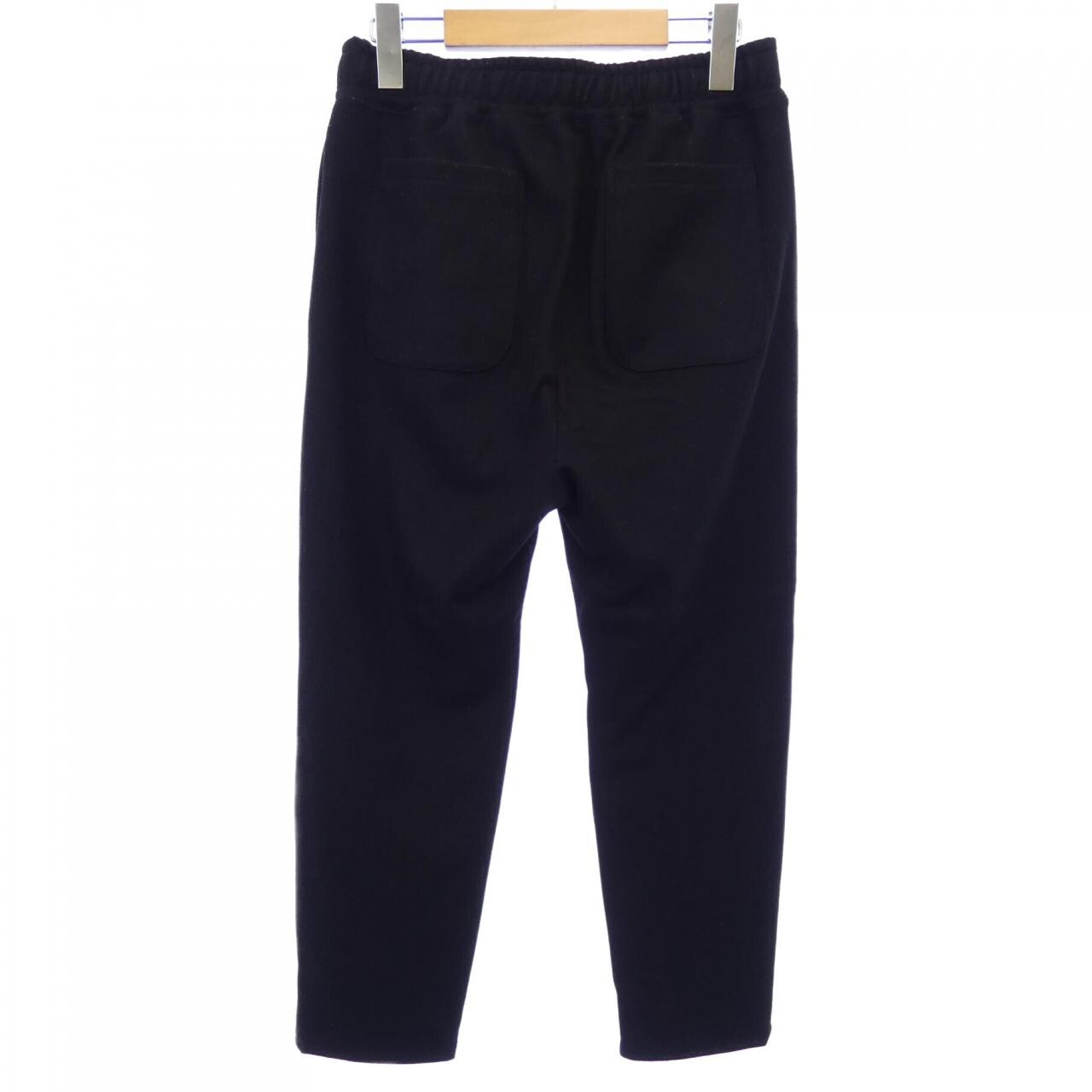 バーニーズニューヨーク BARNEYS NEW YORK パンツ