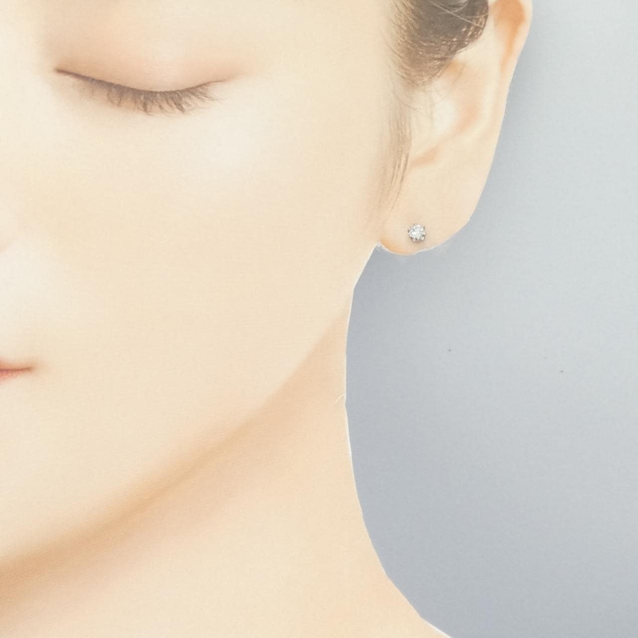 PT900 ソリティア ダイヤモンド ピアス 0.2CT