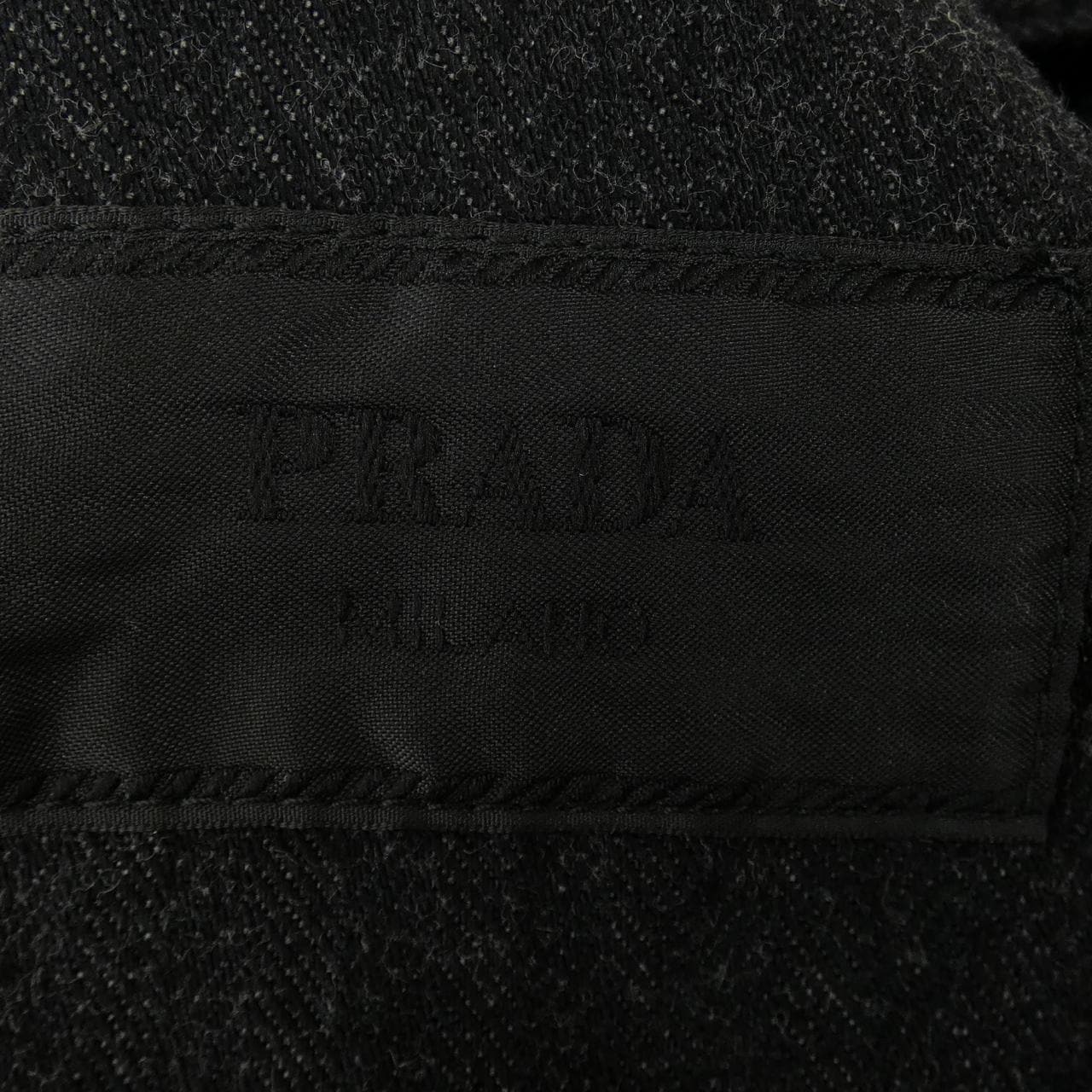 プラダ PRADA シエブロンデニム トライアングルロゴ GEB280 SOOO 16HD デニムジャケット