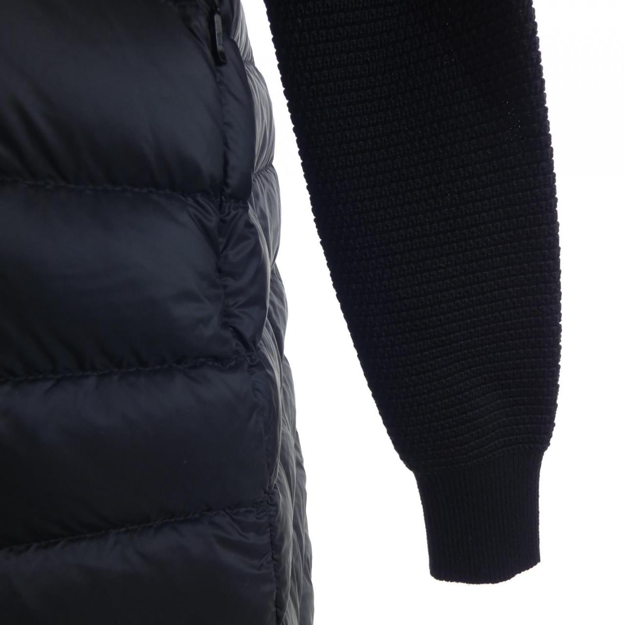 モンクレール MONCLER 20939490500 ダウンジャケット